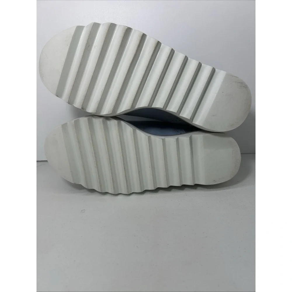 torrid these shoes